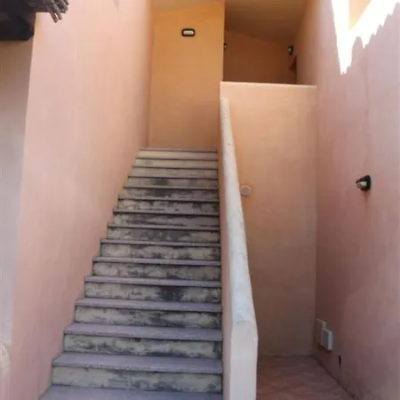 Casa Vacanze Pesco Apartment *